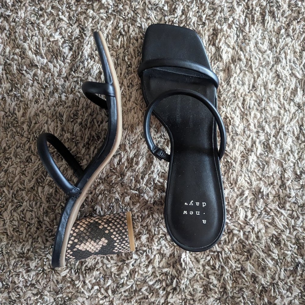 Strappy black block heel sandles